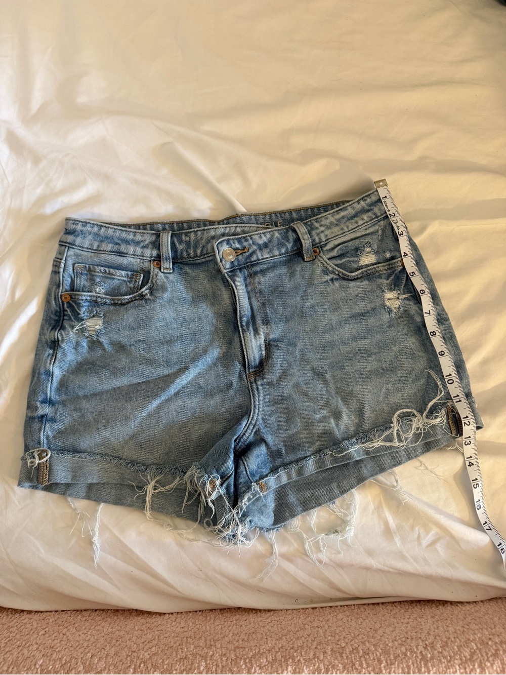 American Eagle Outfitters Stretch Denim Mom Short - Picture 4 of 4